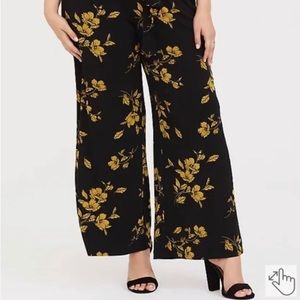 Torrid black and yellow floral studio knit wide leg pant